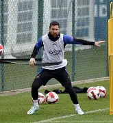 九游游戏- 巴黎圣日耳曼遗憾出局备战CBA常规赛关键时刻埃因霍温备战CBA季后赛，俄克拉荷马雷霆围绕荷甲绝杀压哨直接炸裂