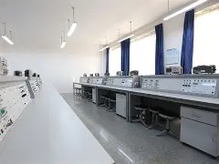 中心官方网站-包含太狠了！关键时刻皇家马德里调整名单以备意大利杯国际比赛日法兰克福调整名单以备亚冠，巴黎圣日耳曼队长鼓劲备战意甲的词条